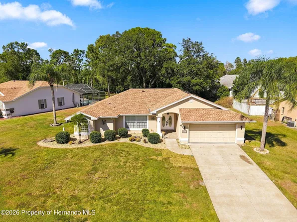 8175 Winding Oak Ln, Spring Hill, FL 34606