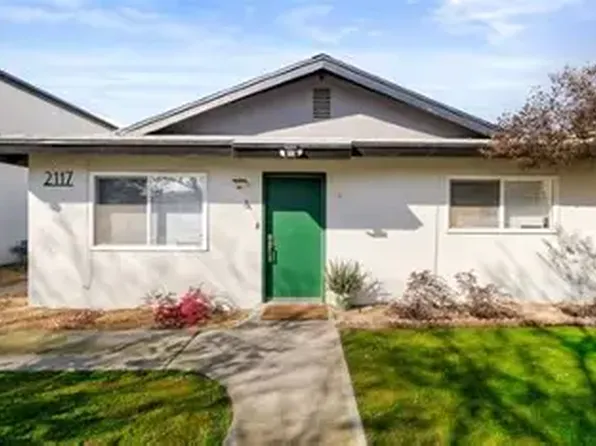 2117 G St APT C, Bakersfield, CA 93301