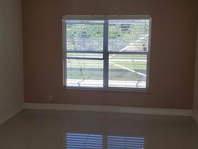 5137 Rosen Blvd — Photo 11