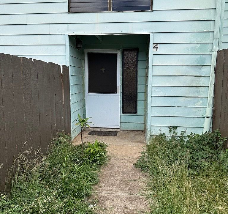 1st image of 87-2131 Helelua Pl APT 4