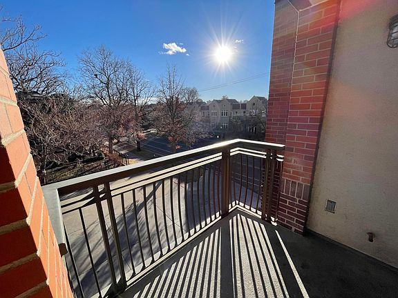 2nd image of 1630 N Clarkson St APT 300