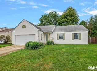 51 Dieudonne Dr, New Berlin, IL 62670