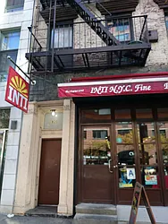 820 Tenth Avenue in Hell&#39;s Kitchen