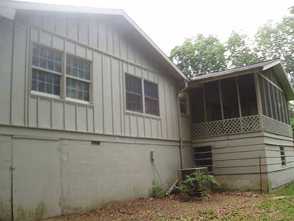 5th image of 2 Kenton Ln