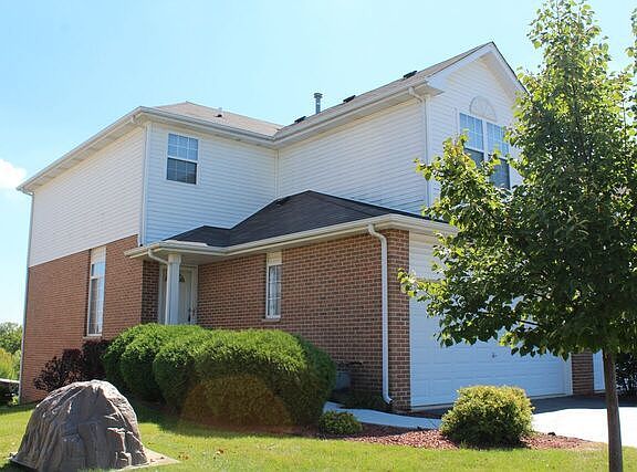 3rd image of 1151 Coventry Cir