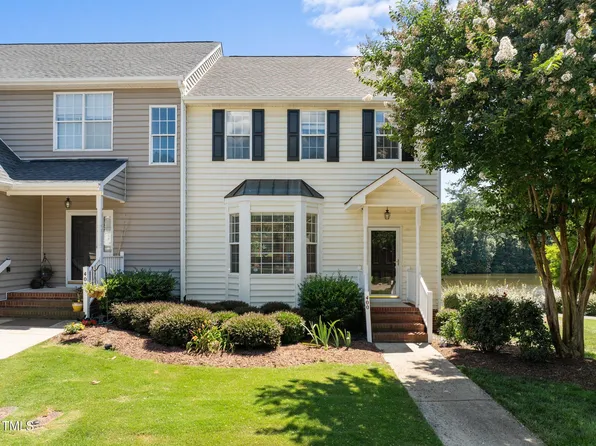 400 Nottinghill Walk, Apex, NC 27502