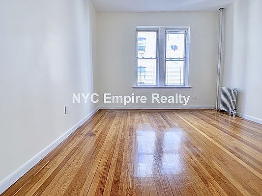 3rd image of 529 W 143rd St #2E