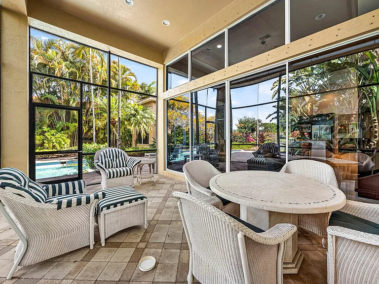 123 Sunesta Cove Dr — Photo 42