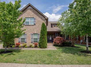 371 Goodman Dr, Gallatin, TN 37066