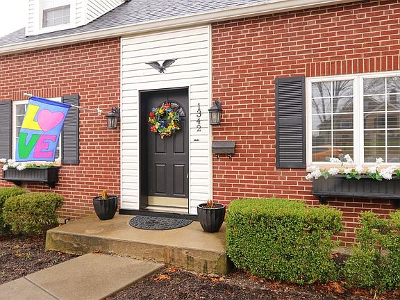 2nd image of 1342 Collinsdale Ave