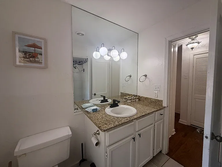 3105 NW 21st St — Photo 27