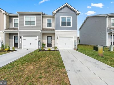 89 Cramsford St, Falling Waters, WV, 25419