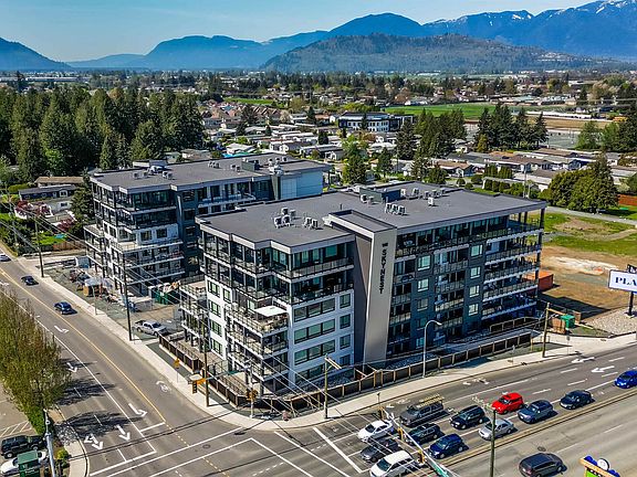 4th image of 45745 Watson Rd #208