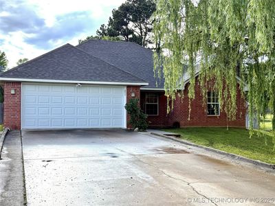 303 Meadowlark Ln, Durant, OK, 74701