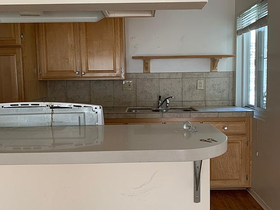 2nd image of 2867 W 235th St APT 3