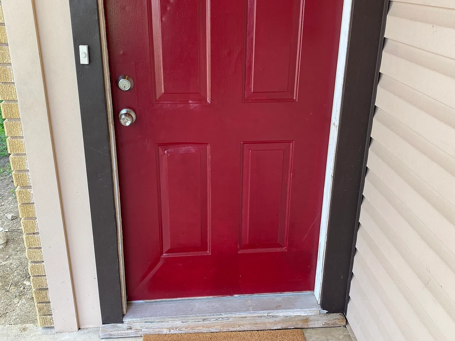 2 bed, 900 sqft, $995 — Photo 2