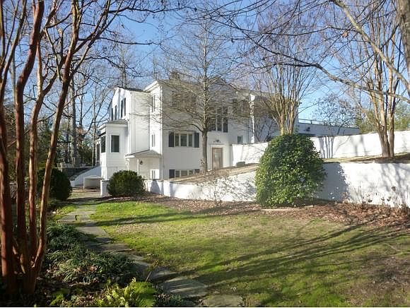 1st image of 3305 Parkcliff Dr