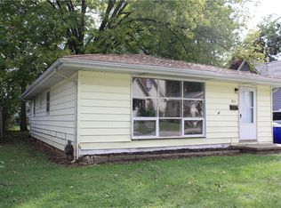 921 W Olive St, Decatur, IL 62526