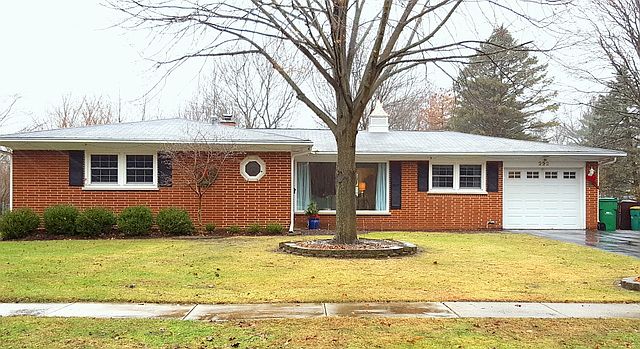 1st image of 222 Gladys Ave
