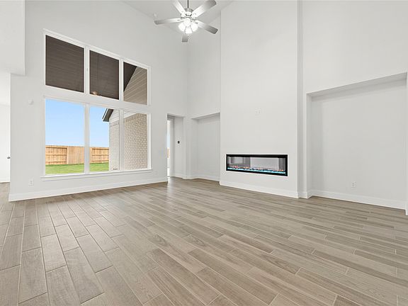 4th image of 18810 Ivory Laurel Ct