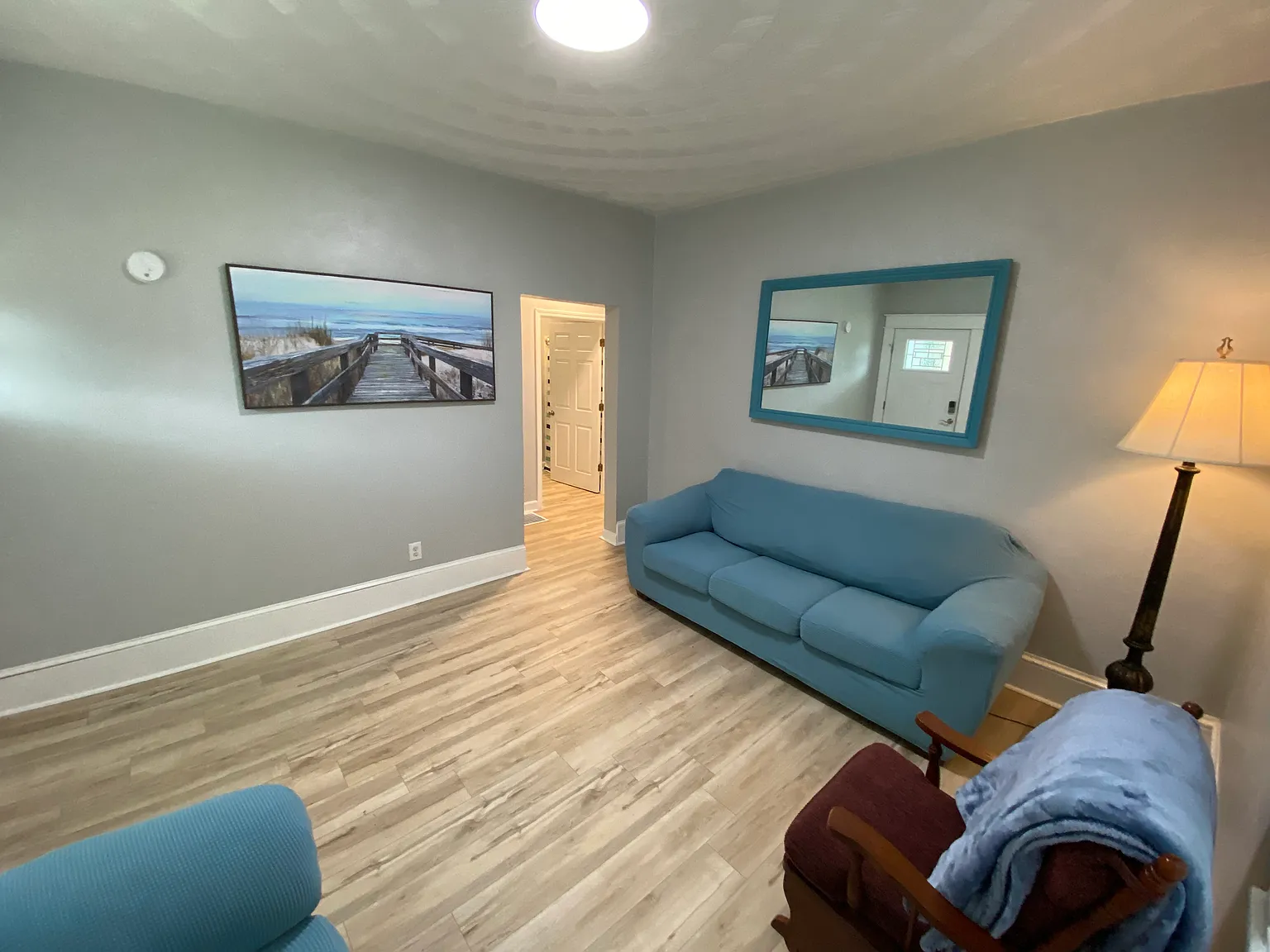 4 bed, 1988 sqft, $1,695 — Photo 3