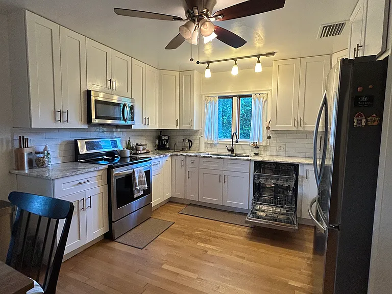 31344 Westward Ho Ave #A — Photo 7