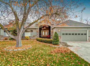 1681 Park Ln, Eagle, ID 83616