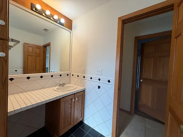 8313 Pat Blvd — Photo 30