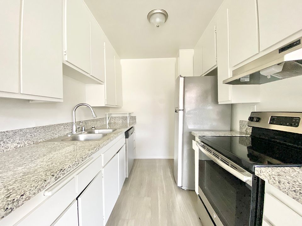 1st image of 3748 Midvale Ave #16