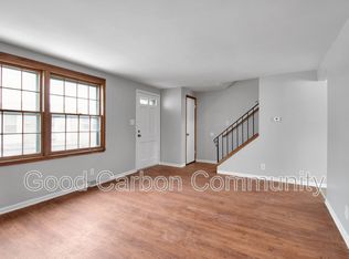 123 Meadow Pl APT A, Buffalo, NY 14225