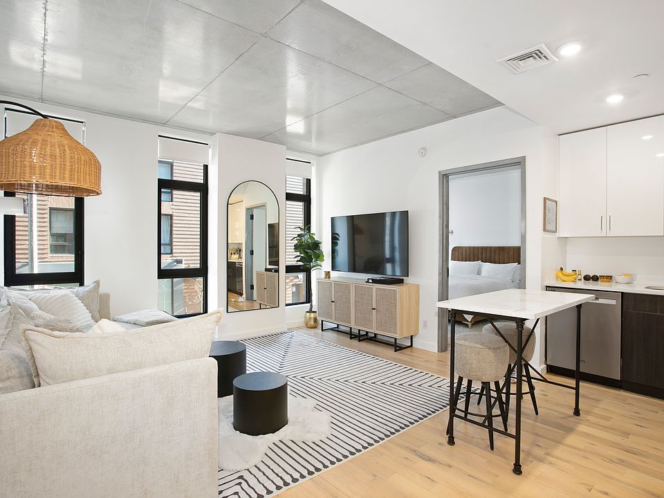 1st image of 264 Pacific St #2A
