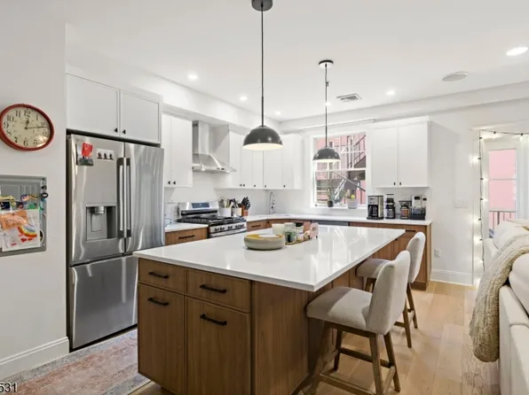 315 Grand St #3, Hoboken City, NJ 07030