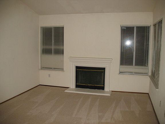 2nd image of 2222 Woodhill Dr