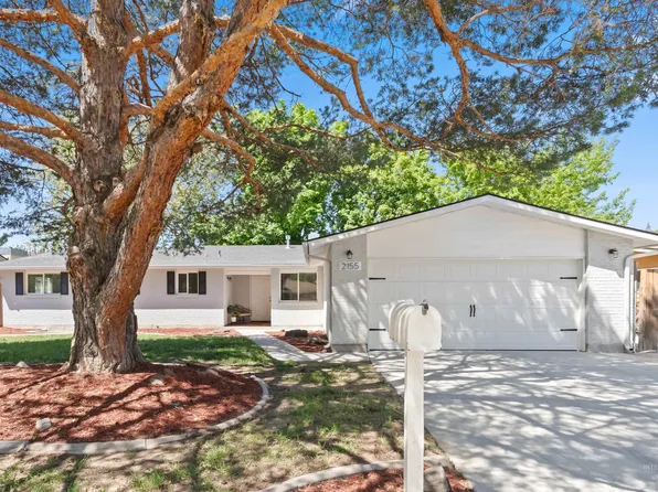 2155 N Fairmeadow Dr, Boise, ID 83704