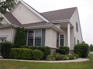 4 Stryker Rd, Somerset, NJ 08873