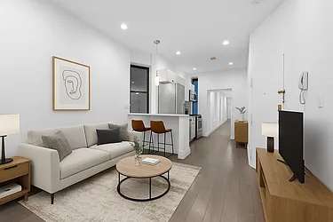 142 Sullivan Street, #7