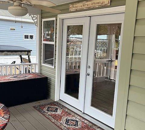 3rd image of 23572 Pine Dr
