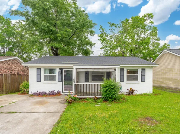 40 Elmwood Pl, Goose Creek, SC 29445