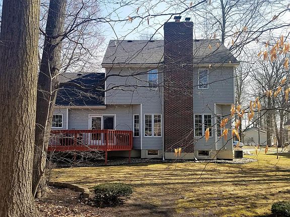 4th image of 4526 Glen Hollow Dr