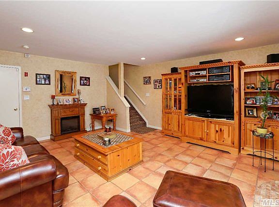 3rd image of 23962 Oak Park Dr #12C