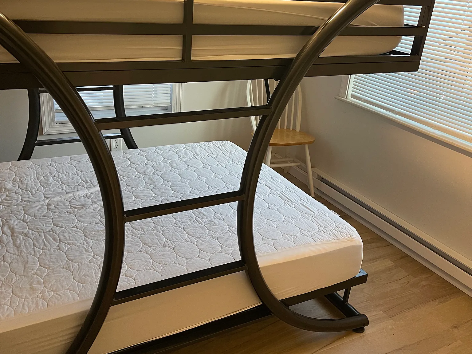 2 bed, 1.5 bath, 1000 sqft, $2,000 — Photo 4