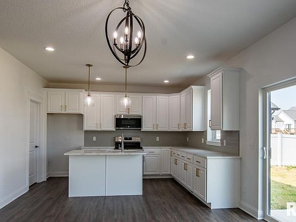 5th image of 6951 Grove Crossing Ct