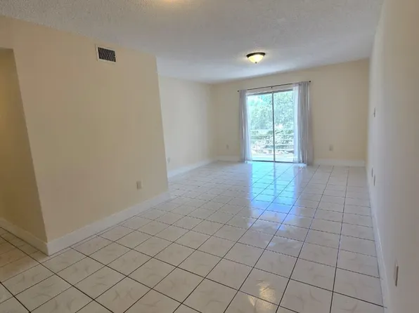 4304 NW 9th Ave APT 1-3B, Deerfield Beach, FL 33064