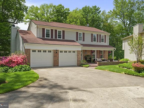 2nd image of 5208 Dunleigh Dr