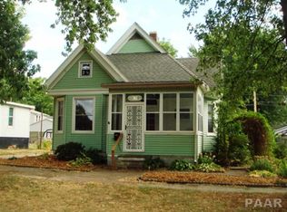 1108 State St, Pekin, IL 61554