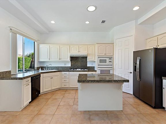 5th image of 69594 Brookview Way