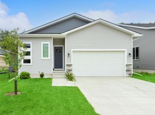 1536 High Rd, Norwalk, IA 50211