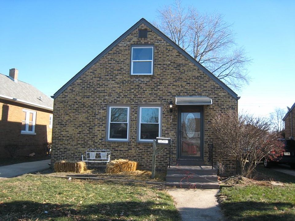 2nd image of 7839 22nd Ave