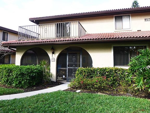 2nd image of 27841 Hacienda East Blvd APT 220B