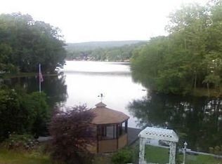 73 Lakeview Ave, Ringwood, NJ